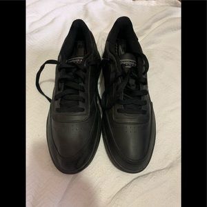 Black Reebok renaissance classic size 10.5